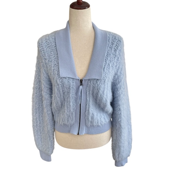 ANTHROPOLOGIE Fuzzy Zip-Up Brushed Collared Cardigan - Picture 4 of 16